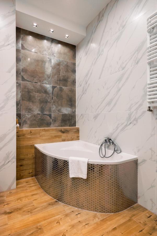 Zlota Sophisticated Apartment Варшава Экстерьер фото